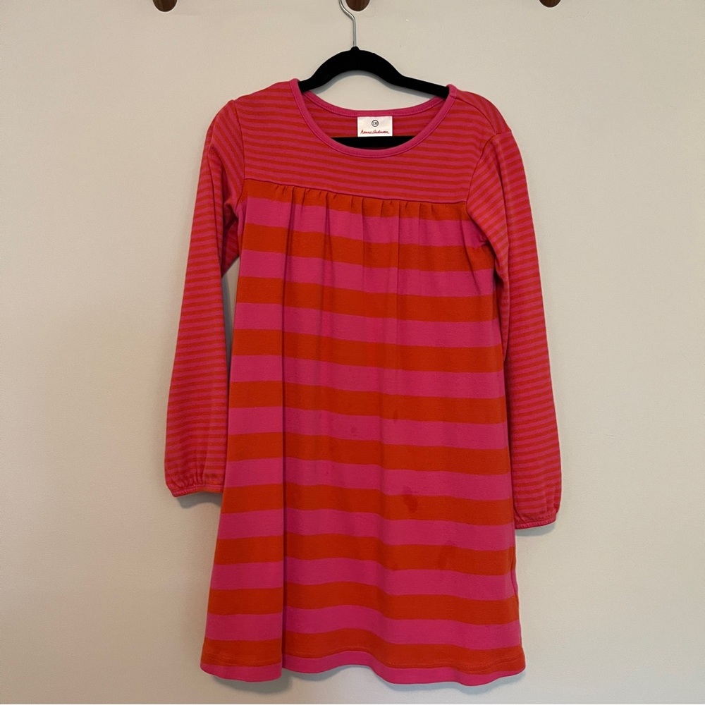 Hanna Andersson long sleeve hopscotch type dress, size 130/ 8
